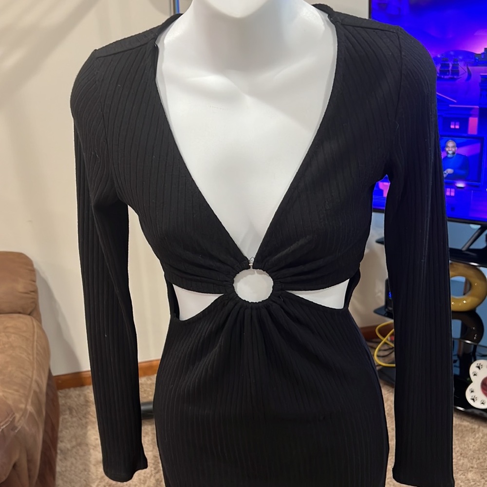 BodyCon Cut out Sides Black Dress - Picture 3 of 3